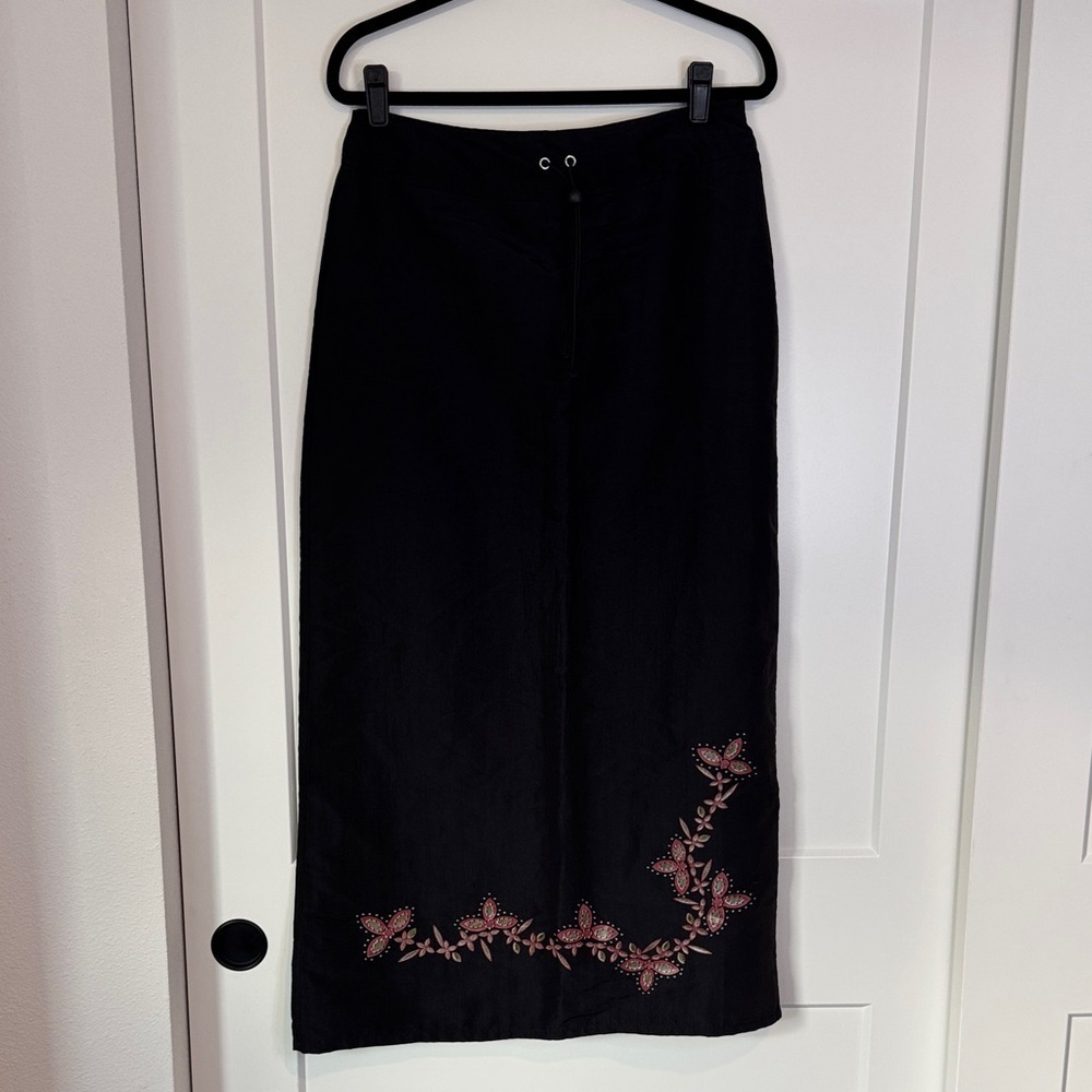 Vintage Sideout Black Cargo Maxi Skirt with Floral Detail